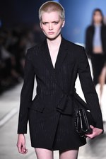 ヴェルサーチ 2016年春夏コレクション - 艶のあるサファリルック｜写真43