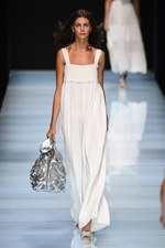 アンテプリマ 2016年春夏コレクション - 透け感と柄遊びで引き出す、女性本来の美しさ｜写真10