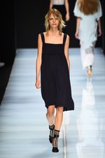 アンテプリマ 2016年春夏コレクション - 透け感と柄遊びで引き出す、女性本来の美しさ｜写真23