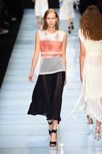 アンテプリマ 2016年春夏コレクション - 透け感と柄遊びで引き出す、女性本来の美しさ｜写真32