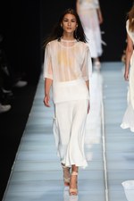 アンテプリマ 2016年春夏コレクション - 透け感と柄遊びで引き出す、女性本来の美しさ｜写真33