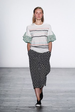 ヴィヴィアン タム(VIVIENNE TAM) 2016年春夏ウィメンズコレクション  - 写真17