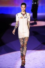 ディースクエアード 2016年春夏コレクション - バブリーガールと行く、常夏のサーフトリップ｜写真32