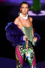 ディースクエアード 2016年春夏コレクション - バブリーガールと行く、常夏のサーフトリップ｜写真68