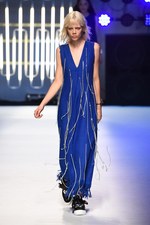 MSGM 2016年春夏コレクション - ポップとロック、ジャンルを超えたガーリーな音楽｜写真1
