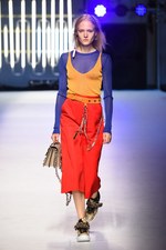 MSGM 2016年春夏コレクション - ポップとロック、ジャンルを超えたガーリーな音楽｜写真13