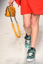 MSGM 2016年春夏コレクション - ポップとロック、ジャンルを超えたガーリーな音楽｜写真20