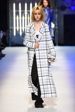 MSGM 2016年春夏コレクション - ポップとロック、ジャンルを超えたガーリーな音楽｜写真42