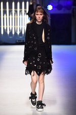 MSGM 2016年春夏コレクション - ポップとロック、ジャンルを超えたガーリーな音楽｜写真55