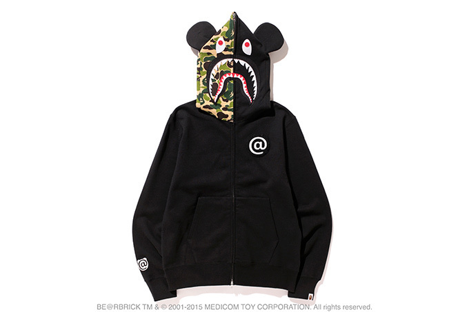 A Bathing Ape シャークパーカー ベアブリック A Bathing Ape シャークパーカー ベアブリック - メルカリ