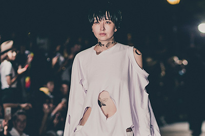 イクミ(IKUMI) 2016年春夏 ウィメンズ