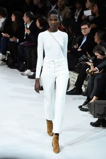 クレージュ 2016年春夏コレクション - 新デザイナーデュオのデビュー、ポップカラーでフレッシュに｜写真48