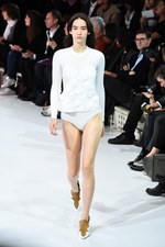 クレージュ 2016年春夏コレクション - 新デザイナーデュオのデビュー、ポップカラーでフレッシュに｜写真55