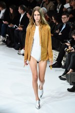 クレージュ 2016年春夏コレクション - 新デザイナーデュオのデビュー、ポップカラーでフレッシュに｜写真58