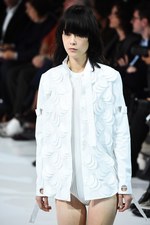 クレージュ 2016年春夏コレクション - 新デザイナーデュオのデビュー、ポップカラーでフレッシュに｜写真61