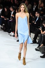 クレージュ 2016年春夏コレクション - 新デザイナーデュオのデビュー、ポップカラーでフレッシュに｜写真77