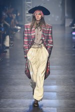 ヴィヴィアン・ウエストウッド ゴールドレーベル 2016年春夏コレクション - ヴェネチアにエールを｜写真23