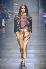 ヴィヴィアン・ウエストウッド ゴールドレーベル 2016年春夏コレクション - ヴェネチアにエールを｜写真66