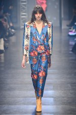 ヴィヴィアン・ウエストウッド ゴールドレーベル 2016年春夏コレクション - ヴェネチアにエールを｜写真70