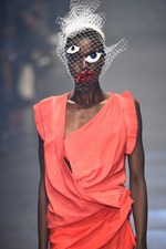 ヴィヴィアン・ウエストウッド ゴールドレーベル 2016年春夏コレクション - ヴェネチアにエールを｜写真73