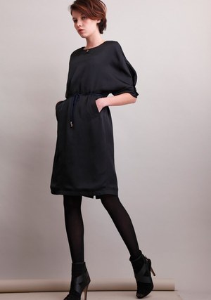 身にまとうアートブックのようにインスピレーションをふりまく-レプ ラス(LEP LUSS)、2011-2012年秋冬コレクション｜写真15
