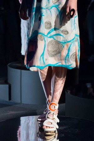 ツモリチサト 2016年春夏コレクション - クレヨンタッチで描き出す、海底世界への大冒険｜写真39