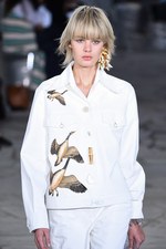 ロエベ 2016年春夏コレクション - テクノロジーと自然の融合、ロエベウーマンの新世界｜写真10