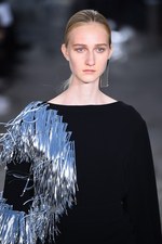 ロエベ 2016年春夏コレクション - テクノロジーと自然の融合、ロエベウーマンの新世界｜写真20