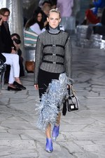 ロエベ 2016年春夏コレクション - テクノロジーと自然の融合、ロエベウーマンの新世界｜写真26