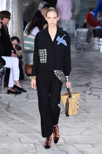 ロエベ 2016年春夏コレクション - テクノロジーと自然の融合、ロエベウーマンの新世界｜写真32