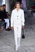 ロエベ 2016年春夏コレクション - テクノロジーと自然の融合、ロエベウーマンの新世界｜写真41