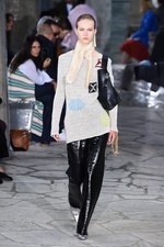 ロエベ 2016年春夏コレクション - テクノロジーと自然の融合、ロエベウーマンの新世界｜写真47