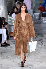 ロエベ 2016年春夏コレクション - テクノロジーと自然の融合、ロエベウーマンの新世界｜写真50