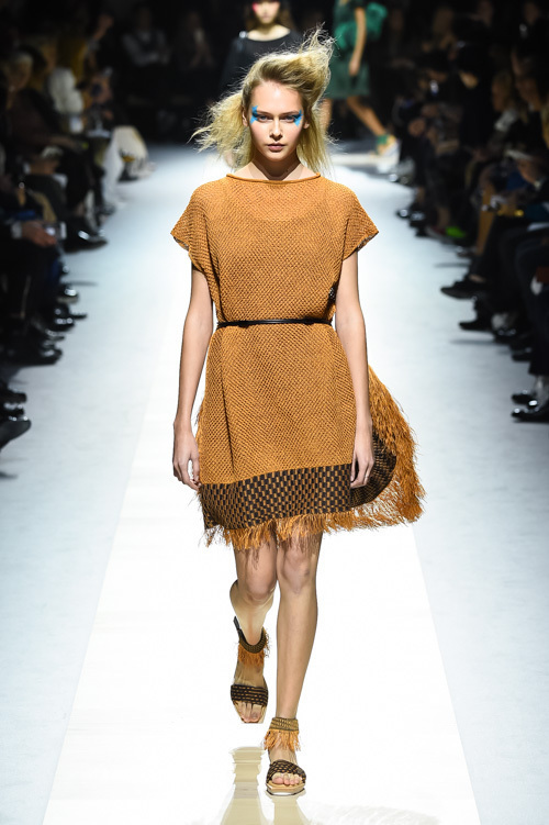 イッセイ ミヤケ(ISSEY MIYAKE) 2016年春夏ウィメンズコレクション  - 写真38