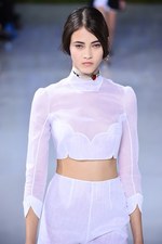 ディオール 2016年春夏コレクション - 貴族の洋服を起点に、女性の柔らかさを表現｜写真9