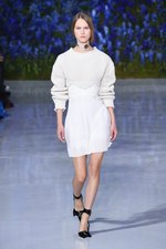 ディオール 2016年春夏コレクション - 貴族の洋服を起点に、女性の柔らかさを表現｜写真15