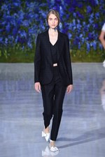 ディオール 2016年春夏コレクション - 貴族の洋服を起点に、女性の柔らかさを表現｜写真35