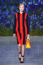ディオール 2016年春夏コレクション - 貴族の洋服を起点に、女性の柔らかさを表現｜写真59
