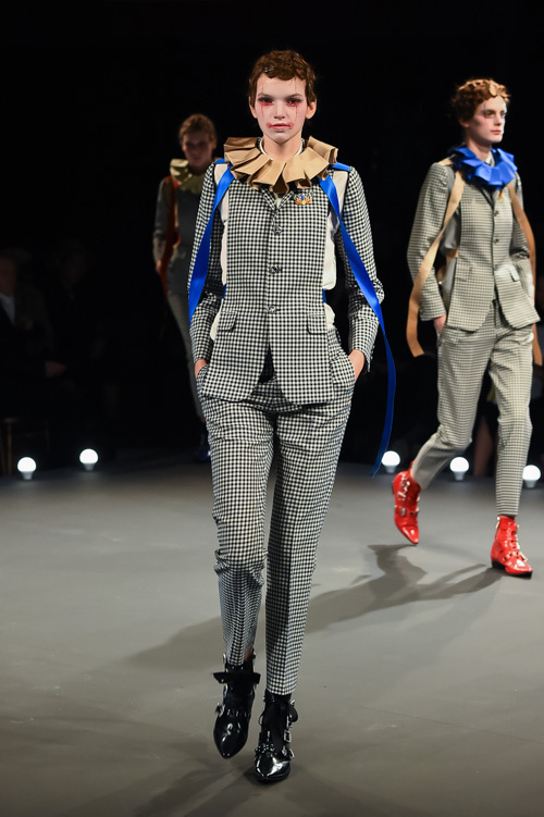 アンダーカバー 2016年春夏<span>コレクション</span> - 写真1