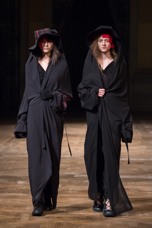 ヨウジヤマモト(Yohji Yamamoto) 2016年春夏ウィメンズコレクション  - 写真73