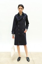 A.P.C. 16年春夏コレクション - メンズアイテムを使うフェミ二ニティ、新ドレスラインも登場｜写真22