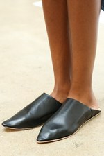 A.P.C. 16年春夏コレクション - メンズアイテムを使うフェミ二ニティ、新ドレスラインも登場｜写真36