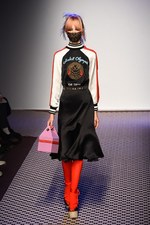 オランピア ル タン 2016年春夏コレクション - 着物にマイメロ、羅生門…パリで新ジャポニスム開花｜写真12