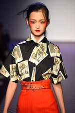 オランピア ル タン 2016年春夏コレクション - 着物にマイメロ、羅生門…パリで新ジャポニスム開花｜写真25