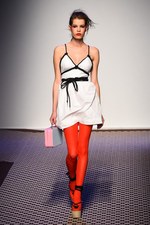 オランピア ル タン 2016年春夏コレクション - 着物にマイメロ、羅生門…パリで新ジャポニスム開花｜写真27