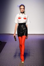 オランピア ル タン 2016年春夏コレクション - 着物にマイメロ、羅生門…パリで新ジャポニスム開花｜写真31