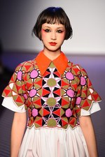 オランピア ル タン 2016年春夏コレクション - 着物にマイメロ、羅生門…パリで新ジャポニスム開花｜写真44