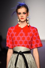 オランピア ル タン 2016年春夏コレクション - 着物にマイメロ、羅生門…パリで新ジャポニスム開花｜写真53