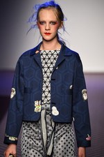 オランピア ル タン 2016年春夏コレクション - 着物にマイメロ、羅生門…パリで新ジャポニスム開花｜写真79