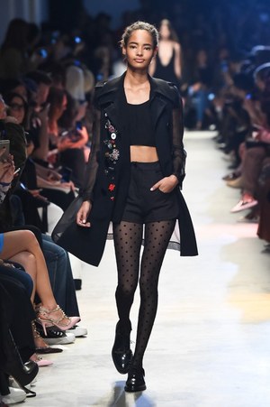 ジョン ガリアーノ(John Galliano) 2016年春夏ウィメンズコレクション  - 写真13